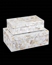  1200-0770 - Uma Mother of Pearl Box Set of